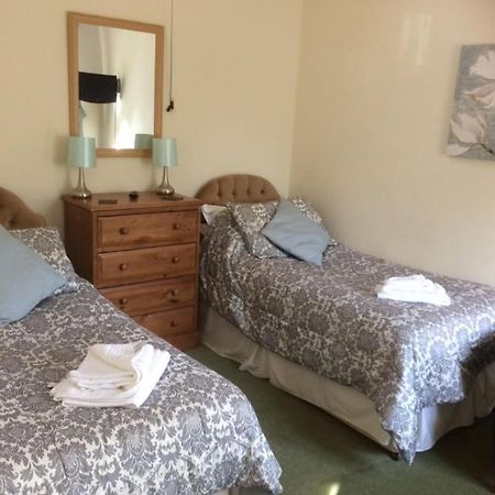 دوركينغ Bulmer Farm B&B المظهر الخارجي الصورة